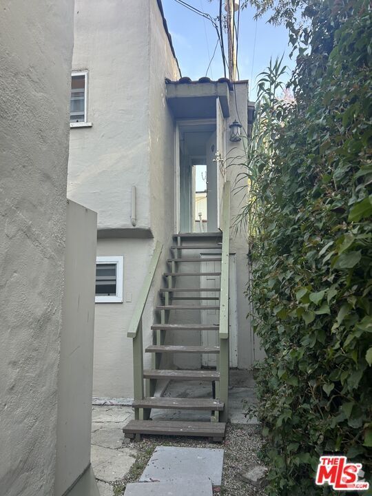 Building Photo - 843 Huntley Dr Unit 3/4 Rental