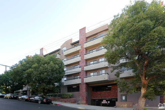 Photo - Savoy West Apartments