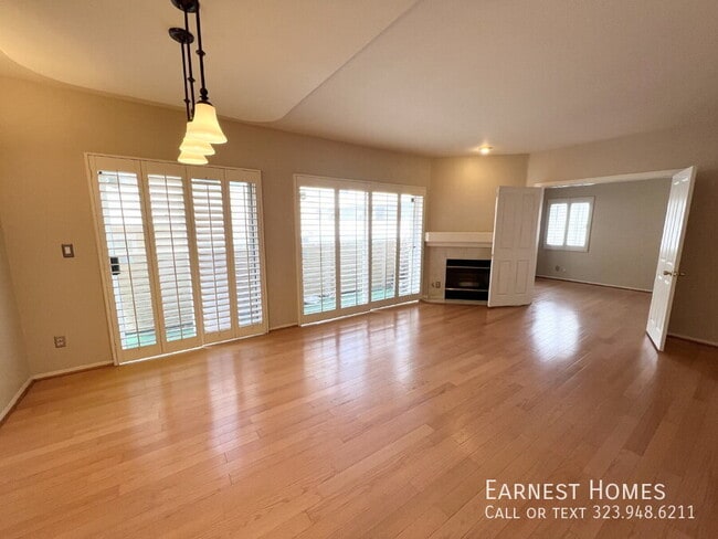 Photo - 1811 Manning Ave Unit 102