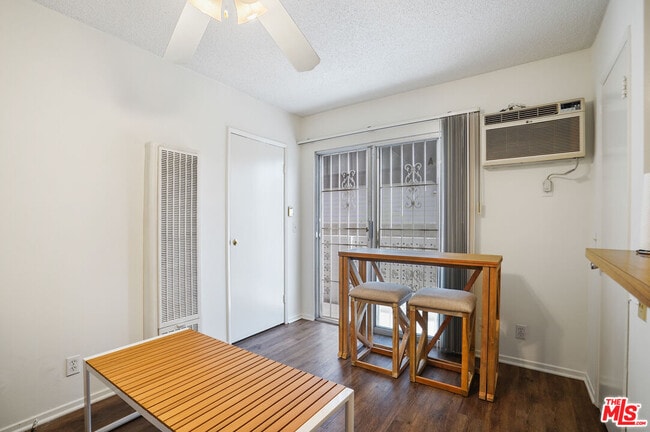 Photo - 3720 Vinton Ave Unit 1A