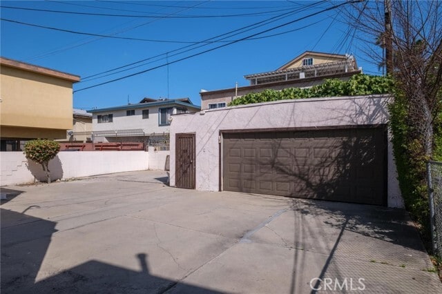 Photo - 4533 Saturn St