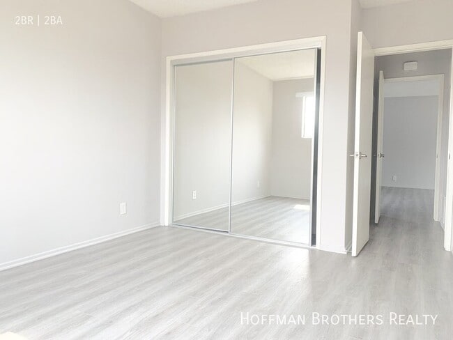 Photo - 1640 Barry Ave Unit 4