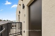 Photo - 2850 Nye St