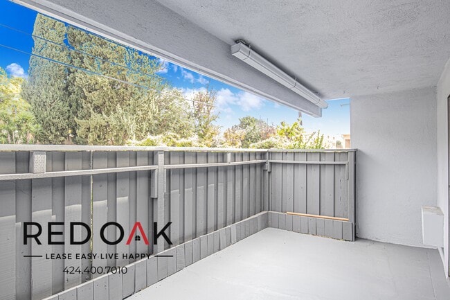 Photo - 4433 Colbath Ave Unit 22