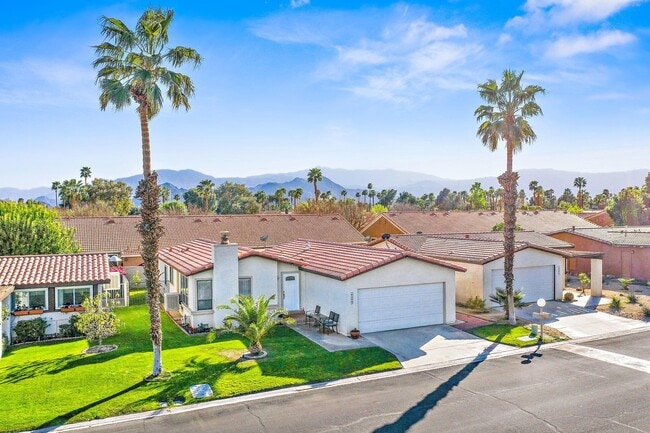 Photo - 77949 Calypso Rd House
