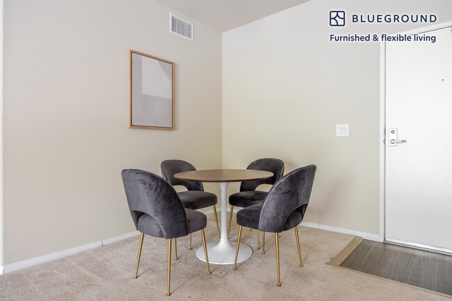 Photo - 5535 Westlawn Ave Unit SI FL1-ID1393