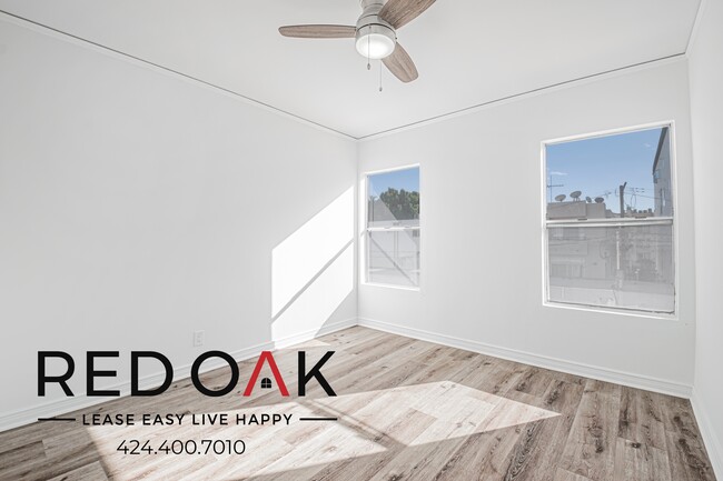 Photo - 5162 1/2 Clinton Ave Unit 5162 1/2