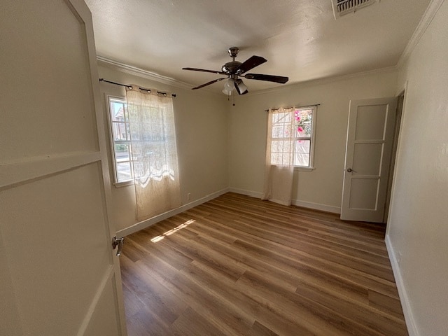 Photo - 10829 Kling St Unit Front House