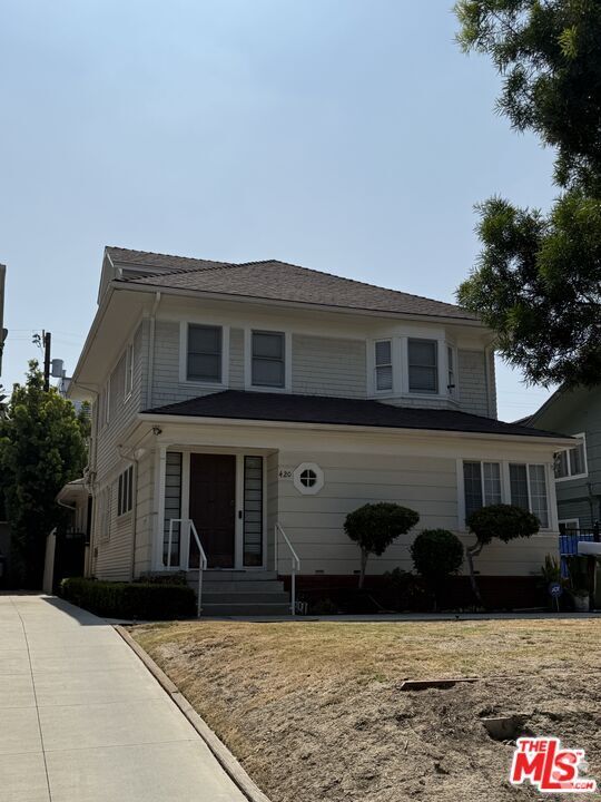 Building Photo - 422 S Van Ness Ave Rental