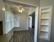 Photo - 1815 W Victory Blvd