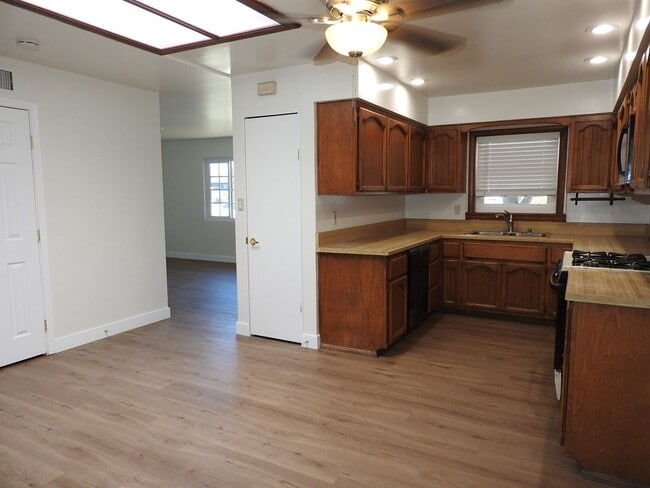 Photo - Large 3bd