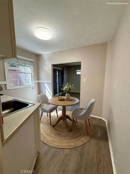 Photo - 1542 E Woodbury Rd