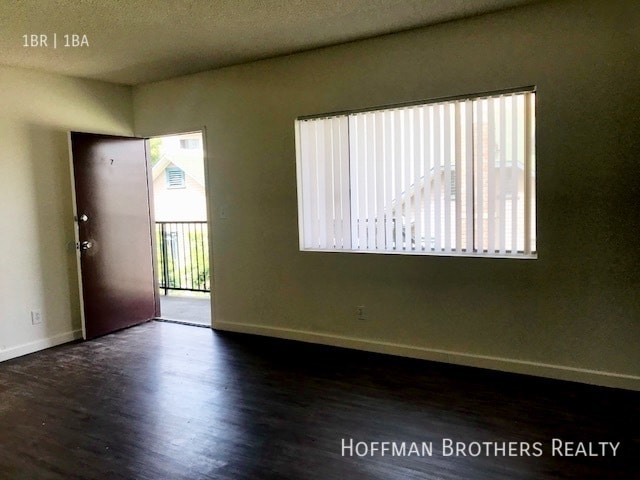 Photo - 151 N Hoover St Unit 4