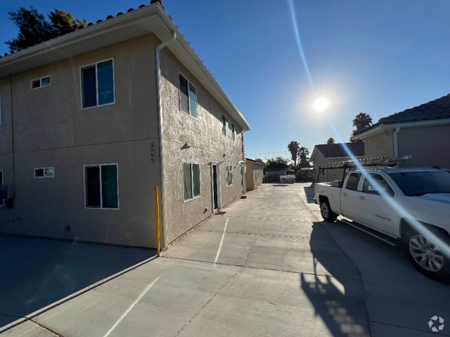 Building Photo - 3992 Massachusetts Ave Rental