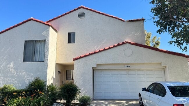 Building Photo - 8518 Salina St Rental