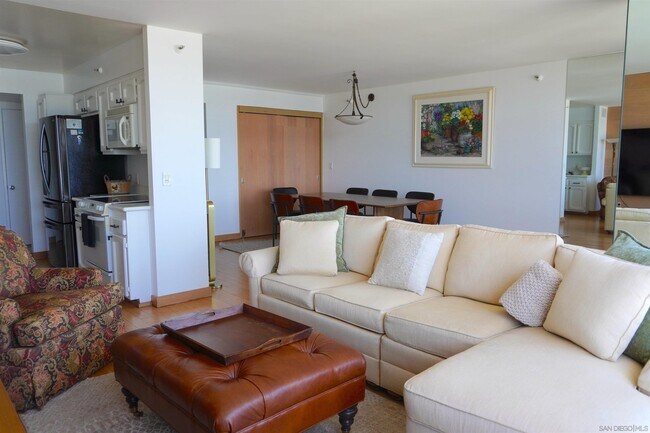 Photo - 1820 Avenida Del Mundo Unit 808