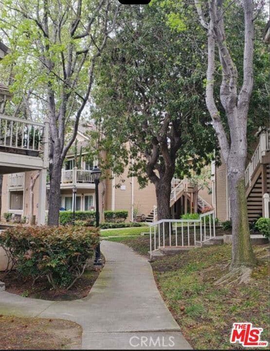 Photo - 8721 Endsleigh Ave Unit F