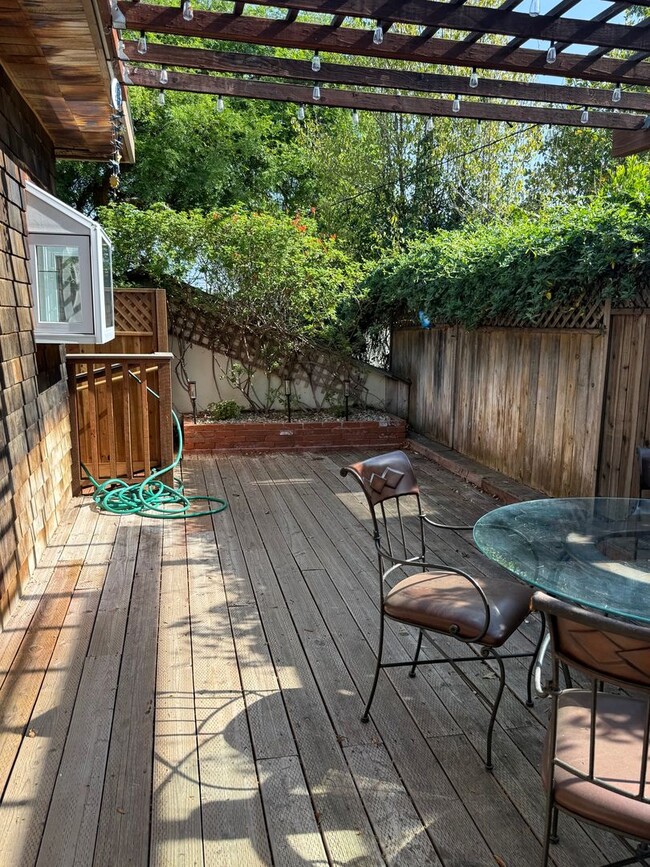 Photo - 507 Pullman St