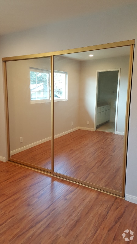 Building Photo - 1712 Pepper St Rental