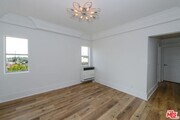 Photo - 527 N Cummings St Townhome