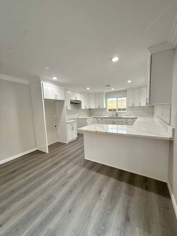 Building Photo - 10501 Angell St