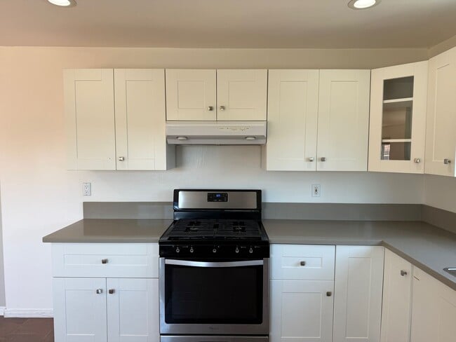 Photo - Washington Duplex Unit Back House