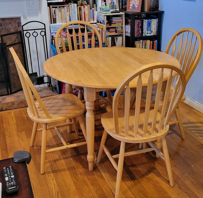 Photo - 5725 Burnet Ave Unit GH