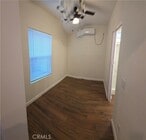 Photo - 1496 Powell Way