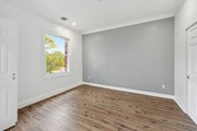 1BR, 1BA -650SF - 1236 N Flores St Apartments