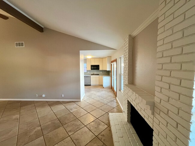 Photo - 1594 Boulder Creek Rd