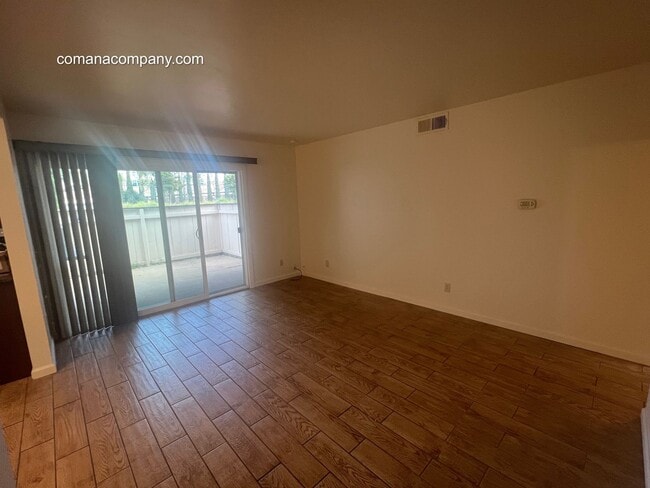 Photo - Beautiful 2 bedroom Condo Unit 21