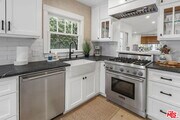 Photo - 204 S Broadway