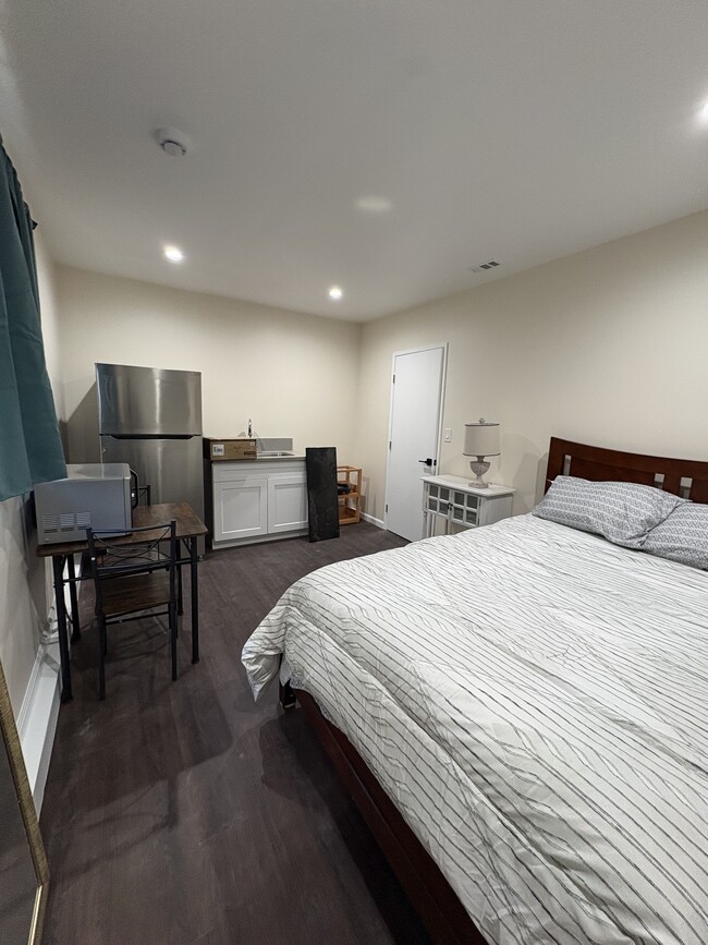 Photo - 35887 Lourdes Dr Unit PRIVATE Studio