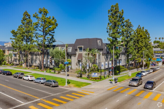 Corner of Lafayette and 3rd St. - Roberts K Town Lafayette Apartments