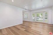 Photo - 10828 Stever St