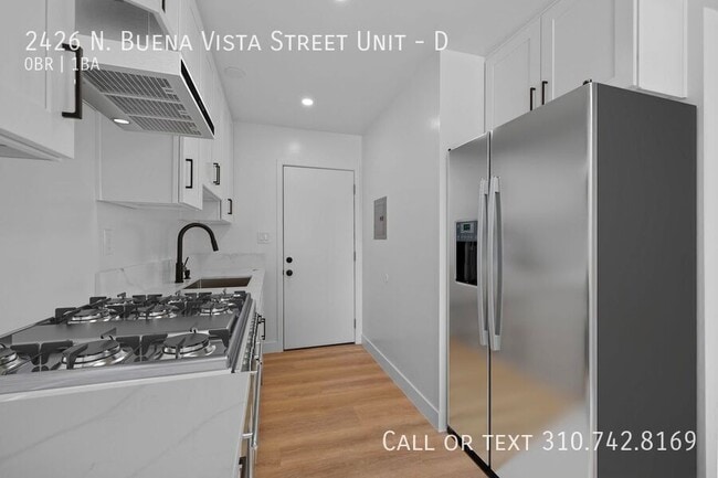 Photo - 2426 N Buena Vista St Unit D
