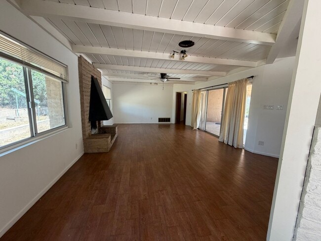 Photo - 764 S University Dr
