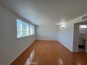 Photo - 4555 Larwin Ave