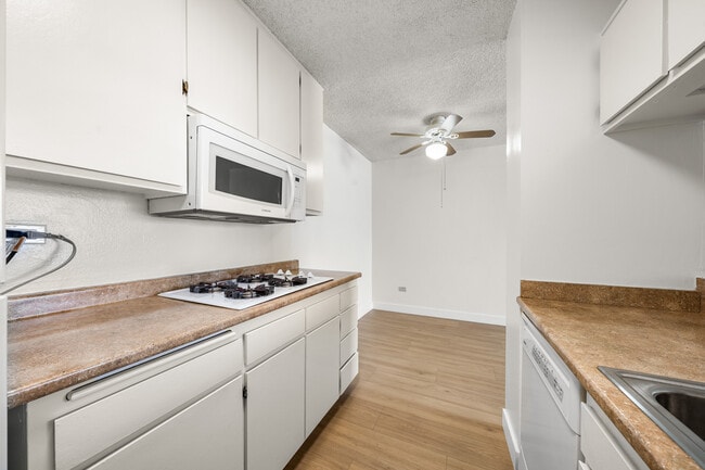Photo - 421 S La Fayette Park Pl Unit 726
