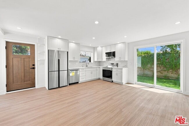Photo - 20210 W Gault St