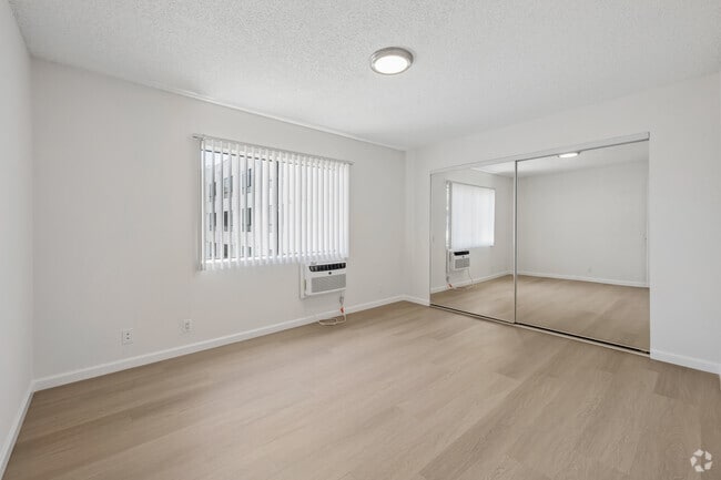 2BR, 1BA - 860SF - Primary Bedroom - 5121 Klump Ave.