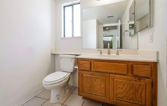 Photo - 4540 Grandview Dr