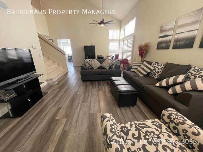 Photo - 965 Tempera Ct