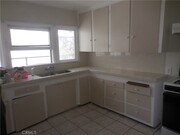 Photo - 959 W 17th St