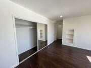 Photo - Spacious Studio with Archways, Kitchen Isl... Unit 1406-5 Sassafras
