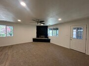 Photo - 448 Victoria Ln