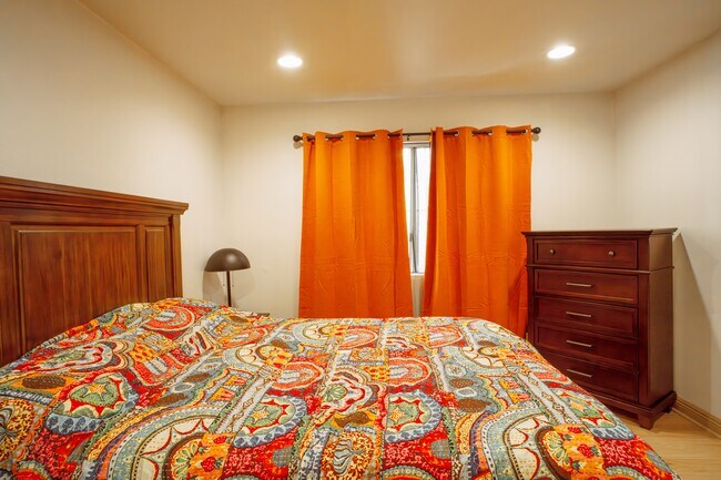 Photo - 319 Ocean Front Walk