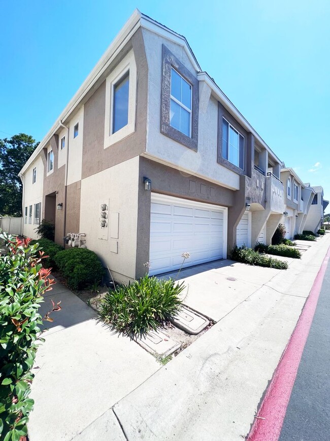 3 Bed/2.5 Bath Townhome at Triana in Scrip... - 3 Bed/2.5 Bath Townhome at Triana in Scrip...
