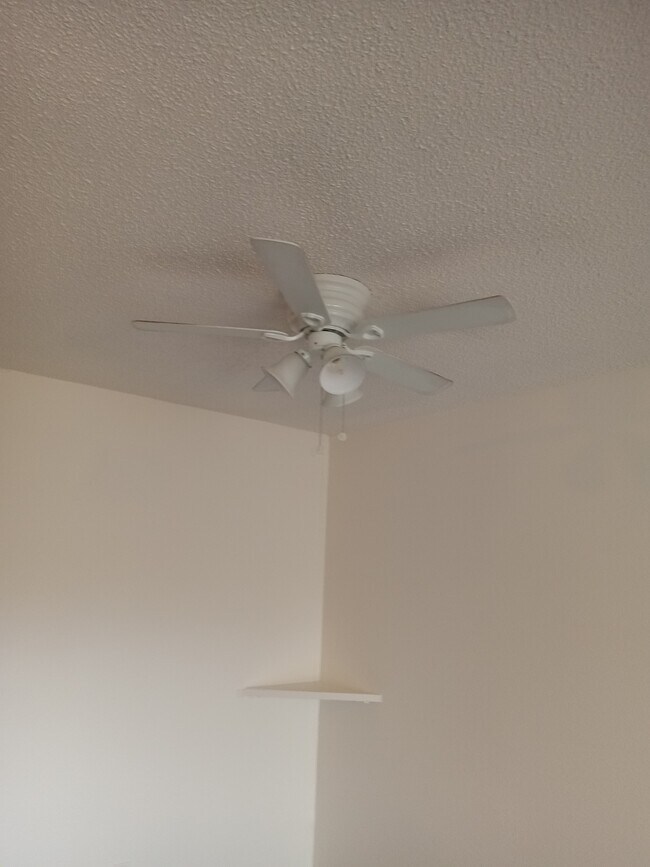 Photo - 10636 Woodley Ave Unit 34