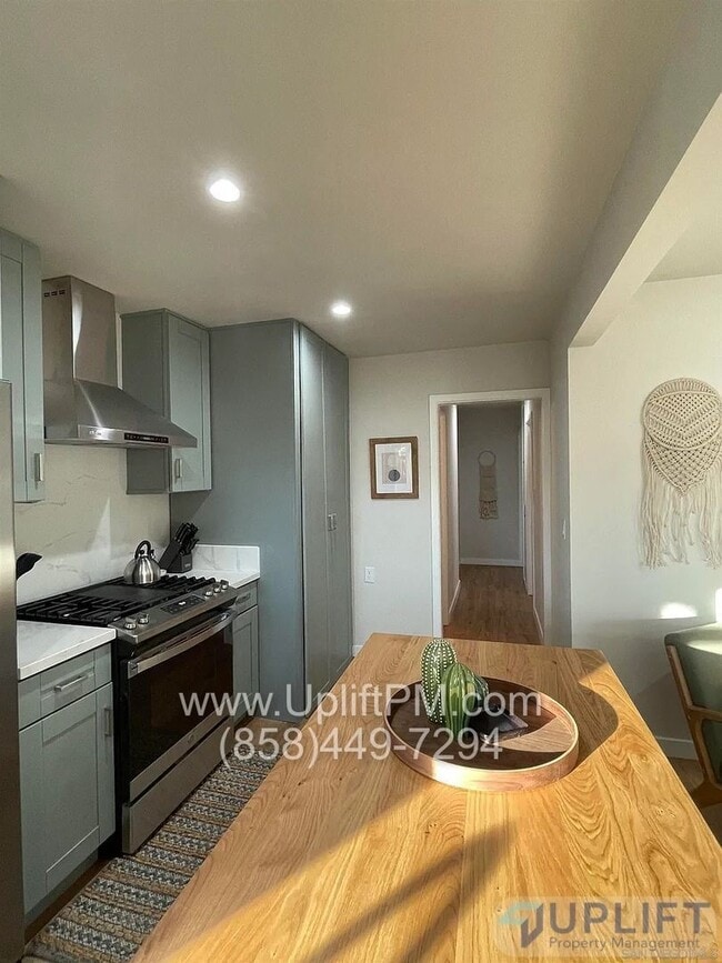 Photo - 3132 30th St